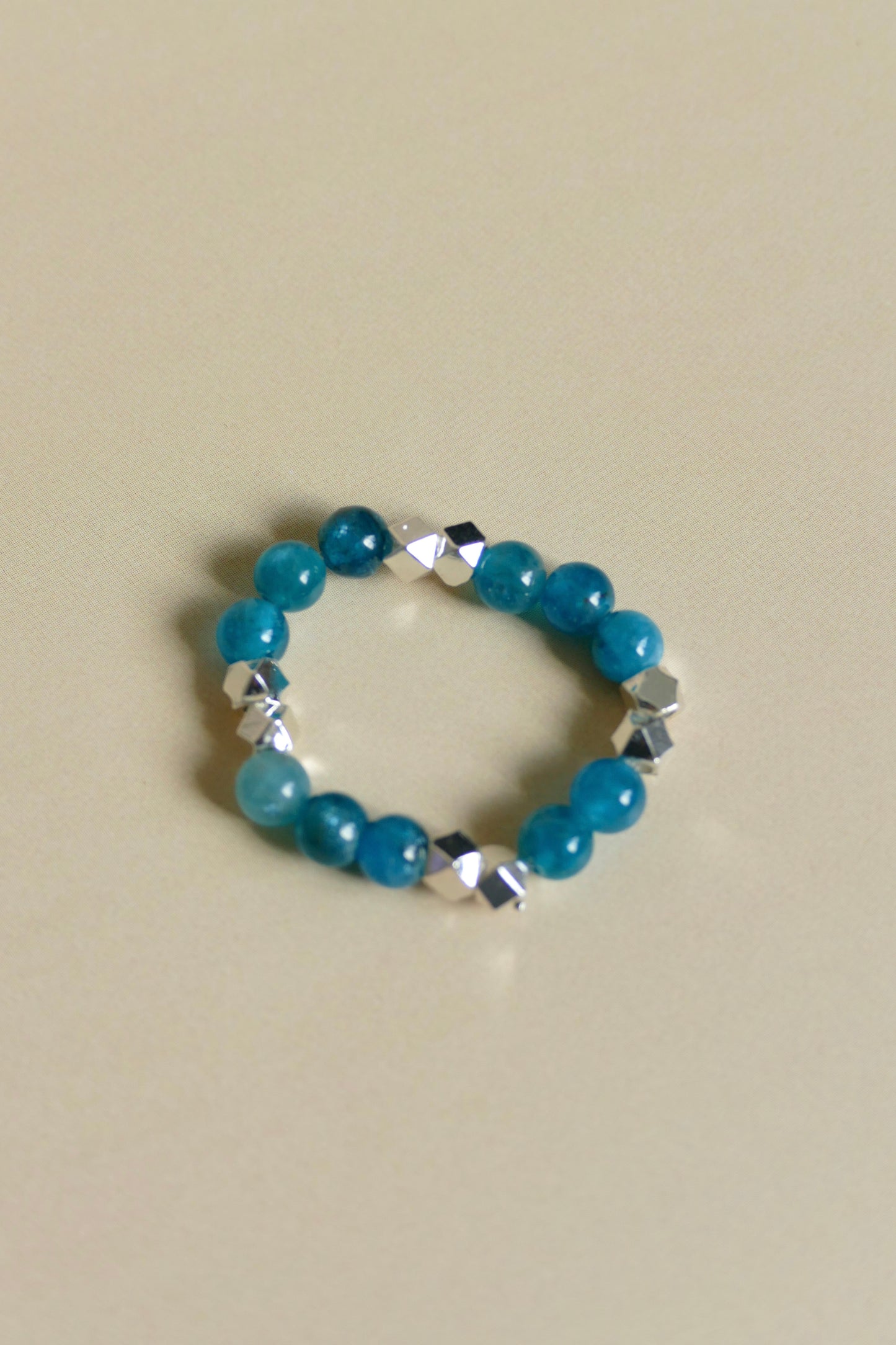 Apatite Gemstone Bead Elastic Ring