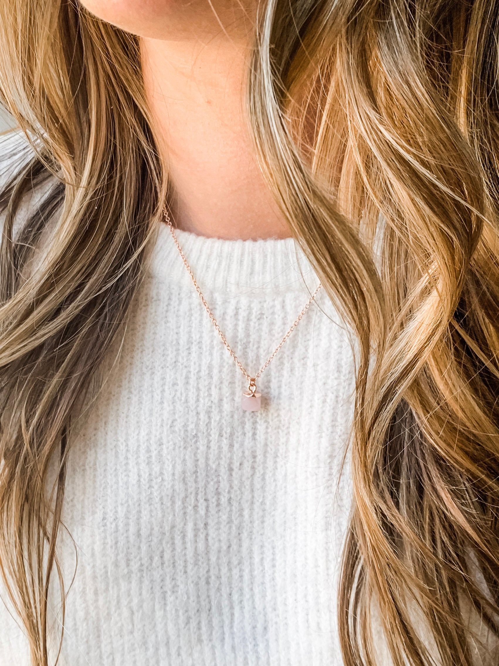 Rose Quartz Diffusing Necklace - Put on Love Designs