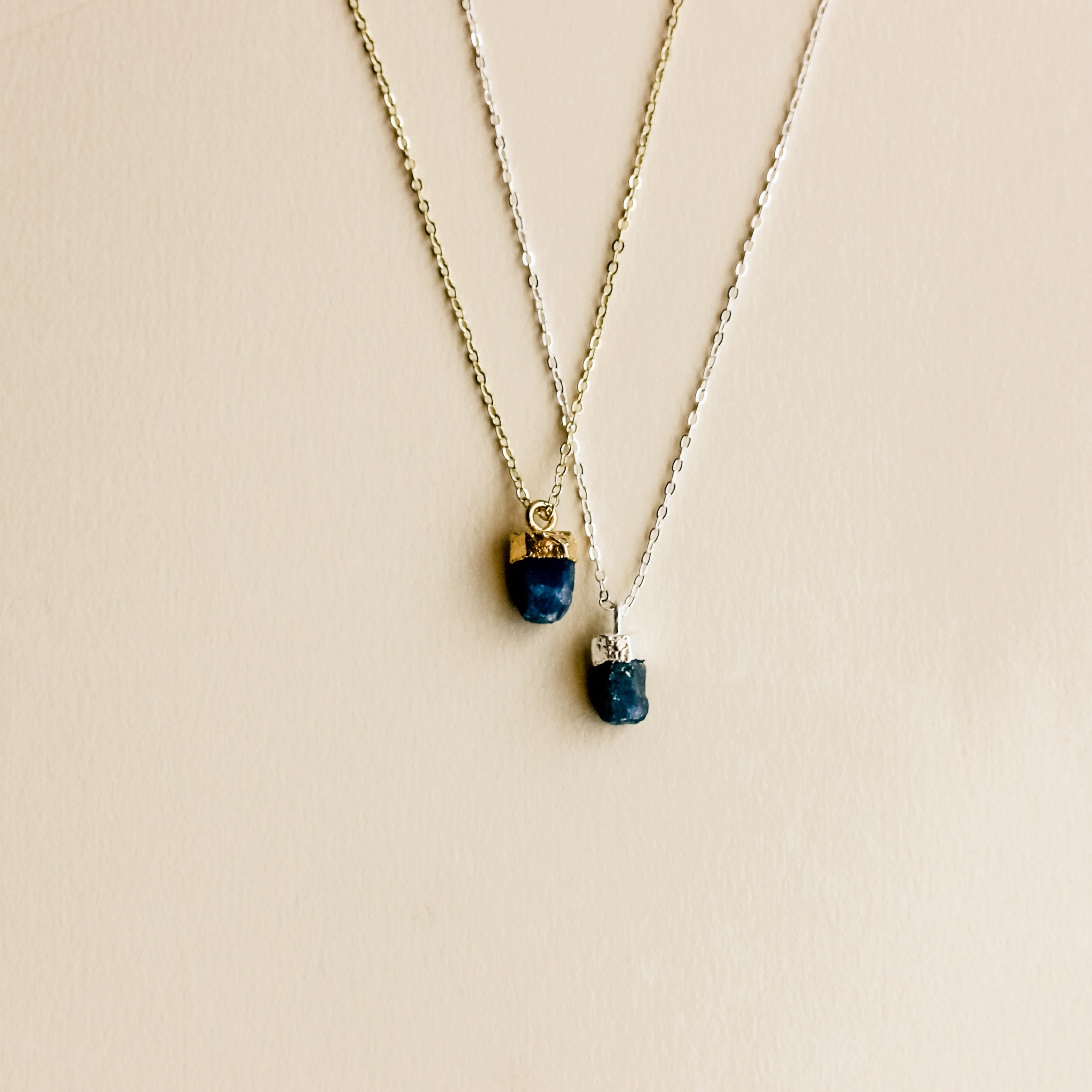 Raw Sapphire Blue Stone Necklace | Essential Oil Diffuser Necklace Natural  Sapphire Crystal - Gold Chain