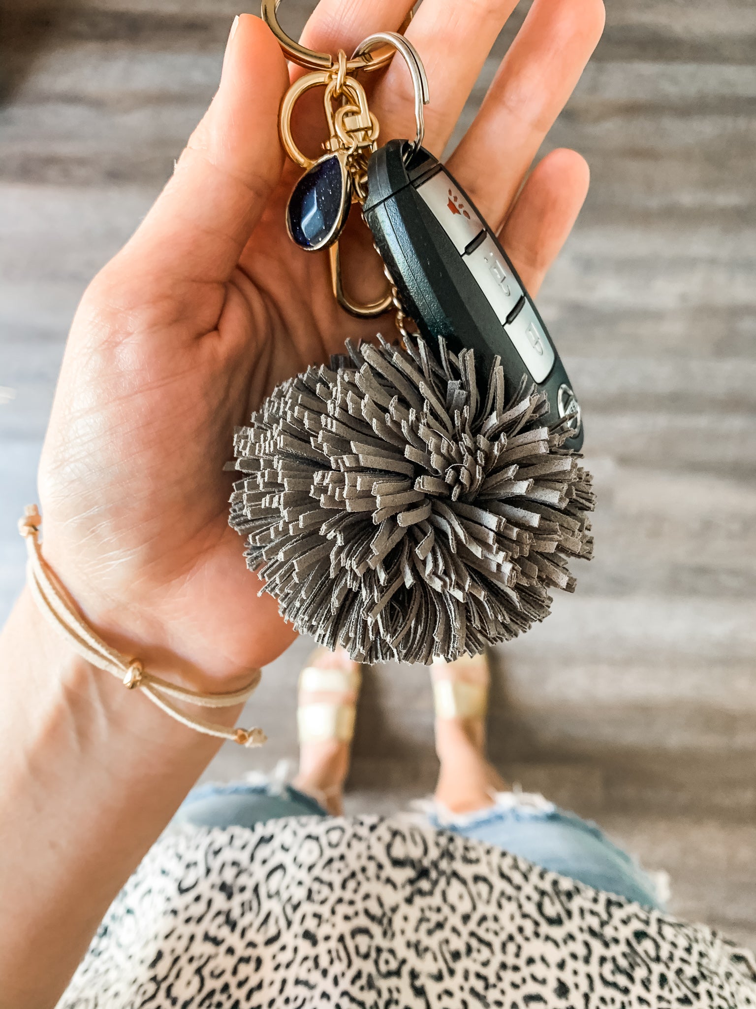 Pom Pom Gemstone Keychain Diffuser - Put on Love Designs