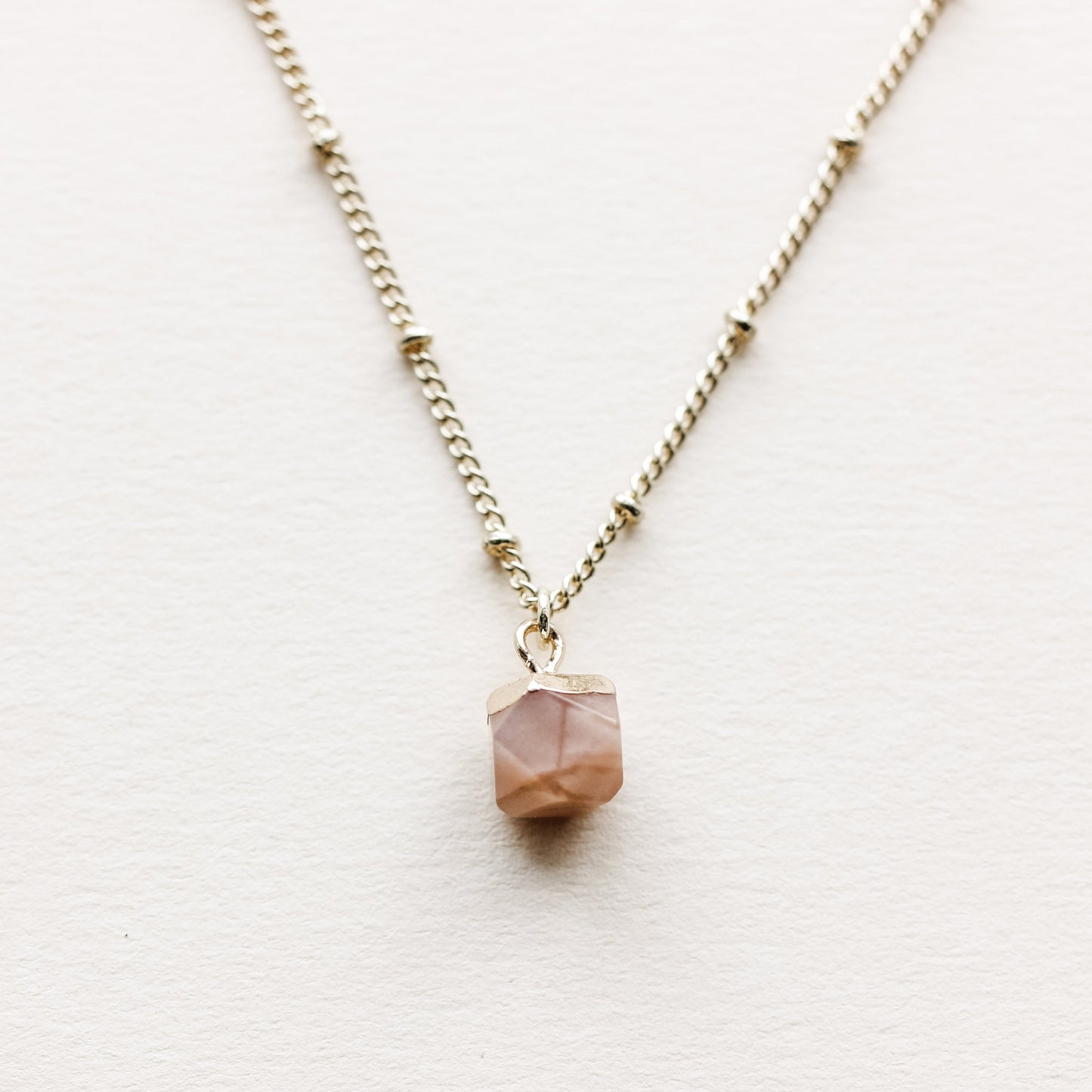 Sunstone Crystal Necklace Diffuser - Put on Love Designs