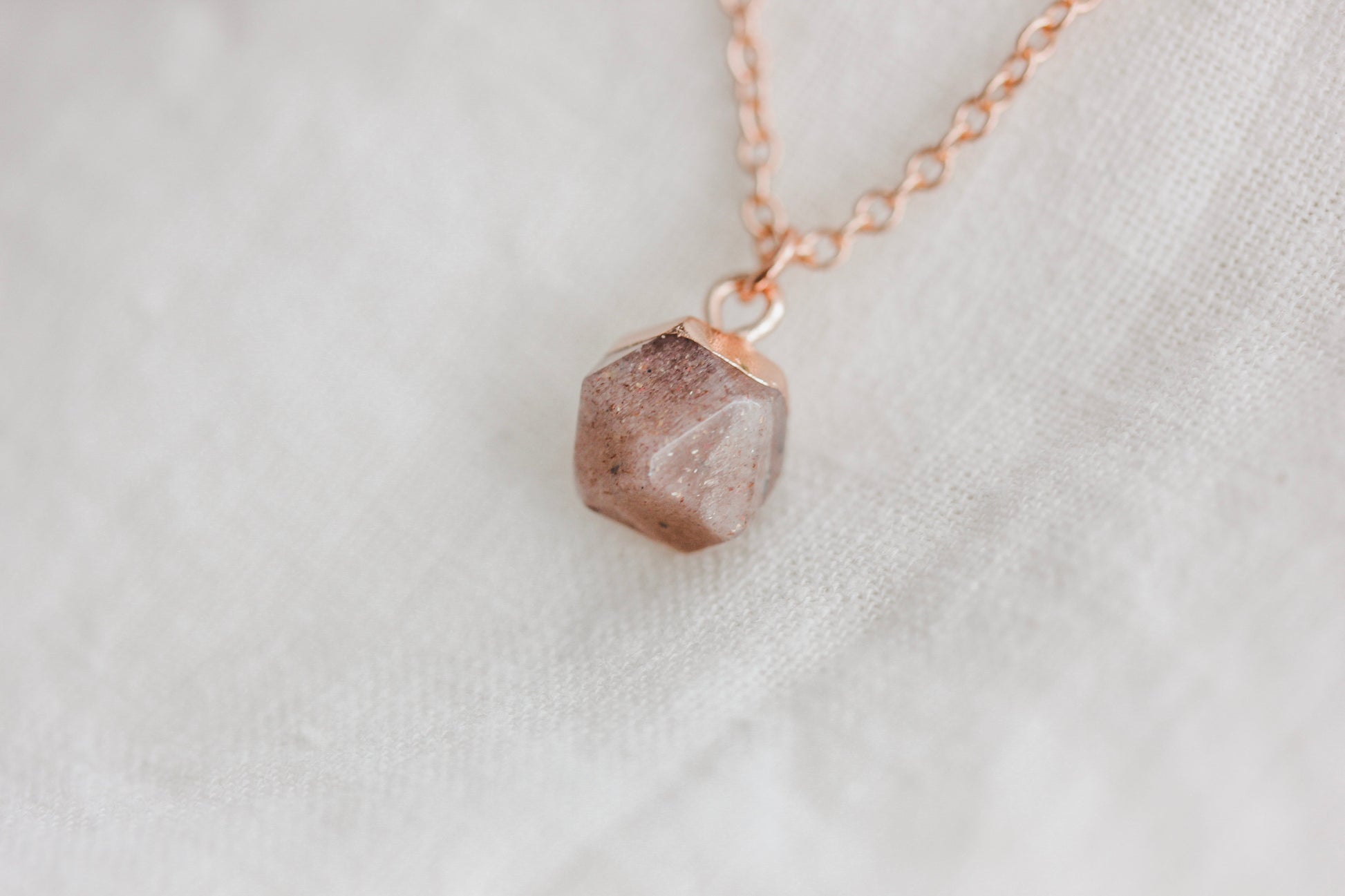 Sunstone Crystal Necklace Diffuser - Put on Love Designs